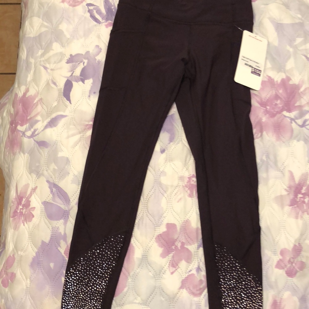 Lulu Lemon Tight Stuff Tight